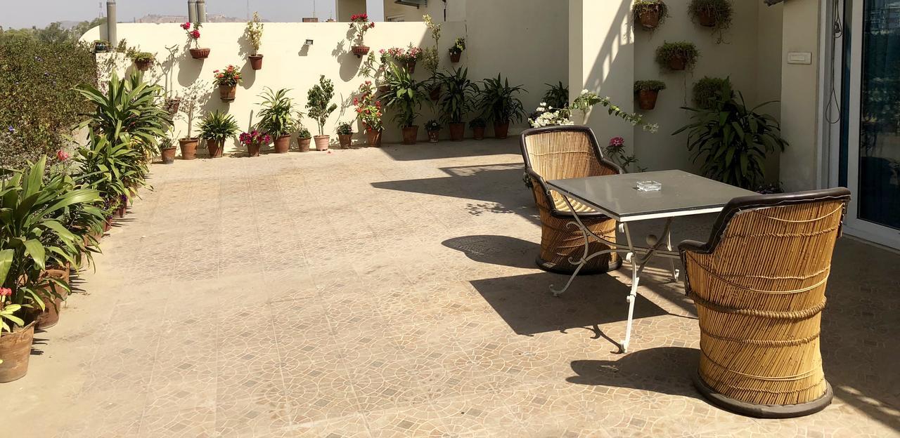 Saket Inn Jaipur Eksteriør bilde
